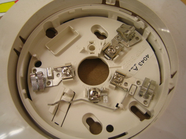 Notifier B610LP AUTOMATIC FIRE HEAT DETECTOR BASE