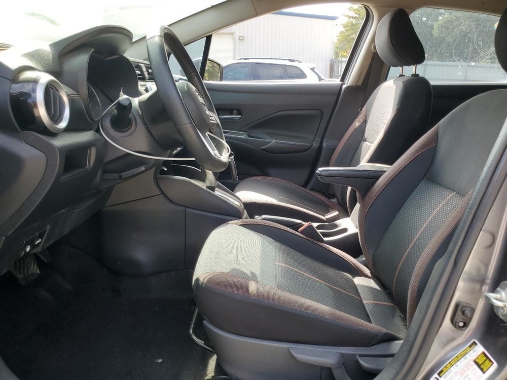 VERSA 2020 Glove Box 4855630