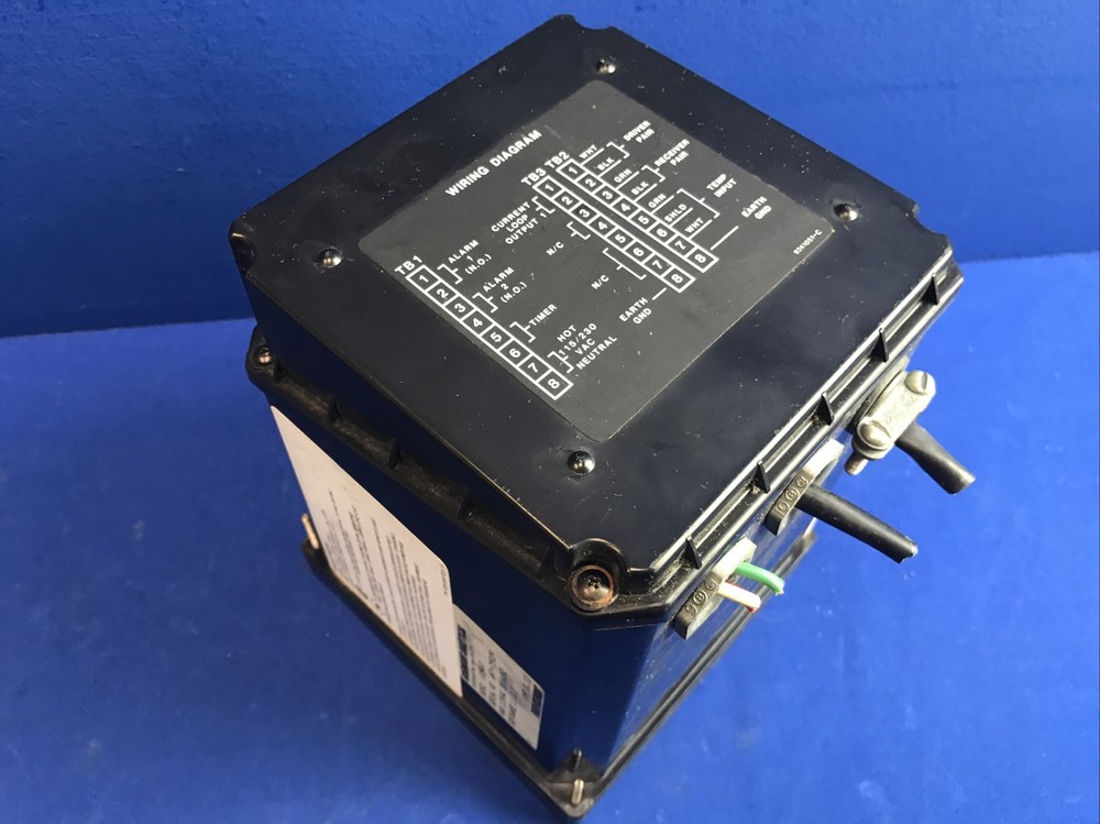 Rosemount Analytical 1054AT Toroidal Conductivity Analyzer