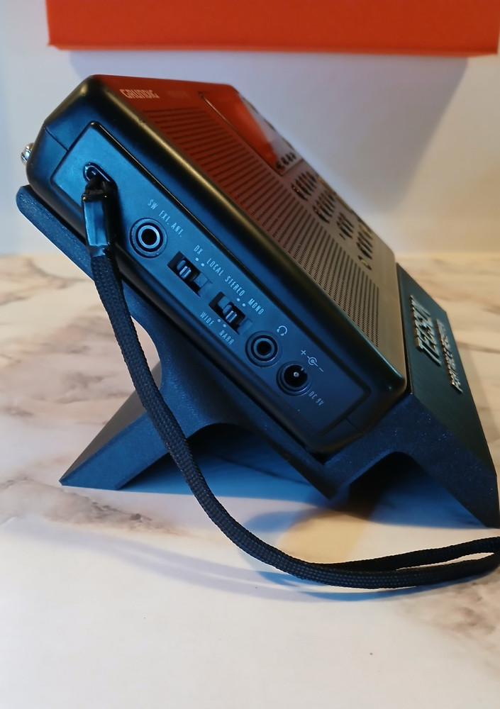 SHORWAVE PORTABLE RECEIVER-TABLETOP STAND