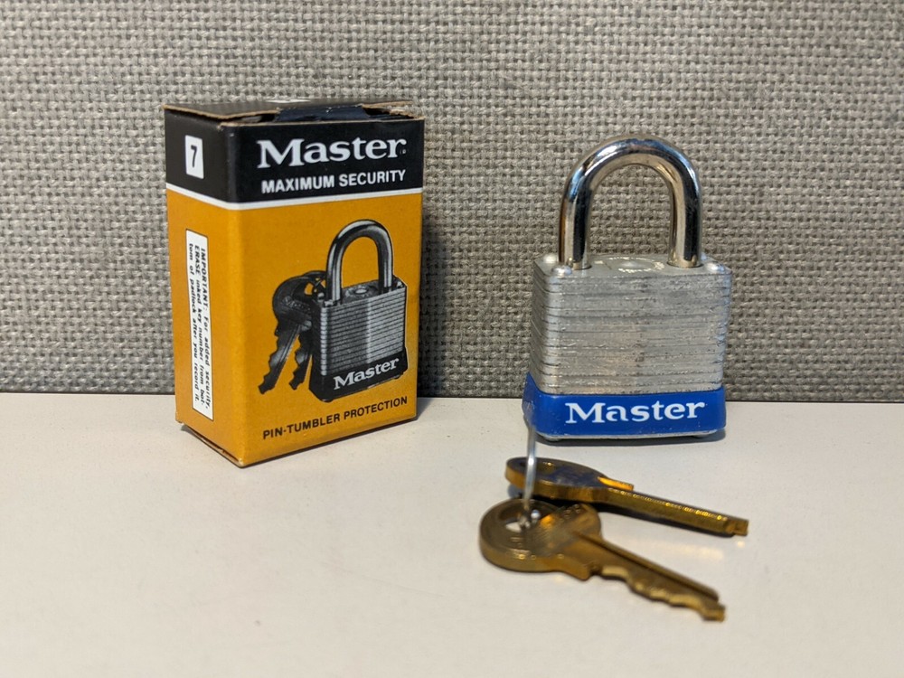 VINTAGE MASTER #7 PADLOCK