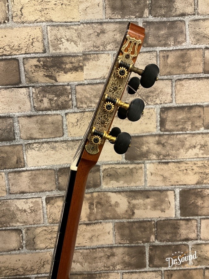 Yoshimasa Kuroda Torres Model 2004 classical guitar