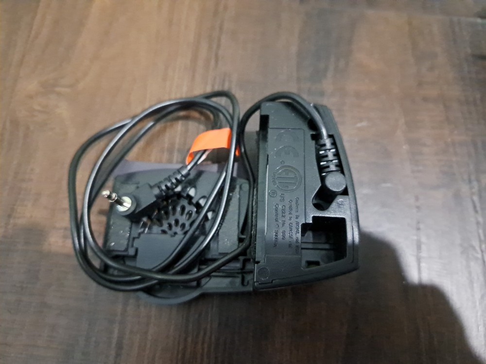 Plantronics HL10 Handset Lifter w/ Accessory