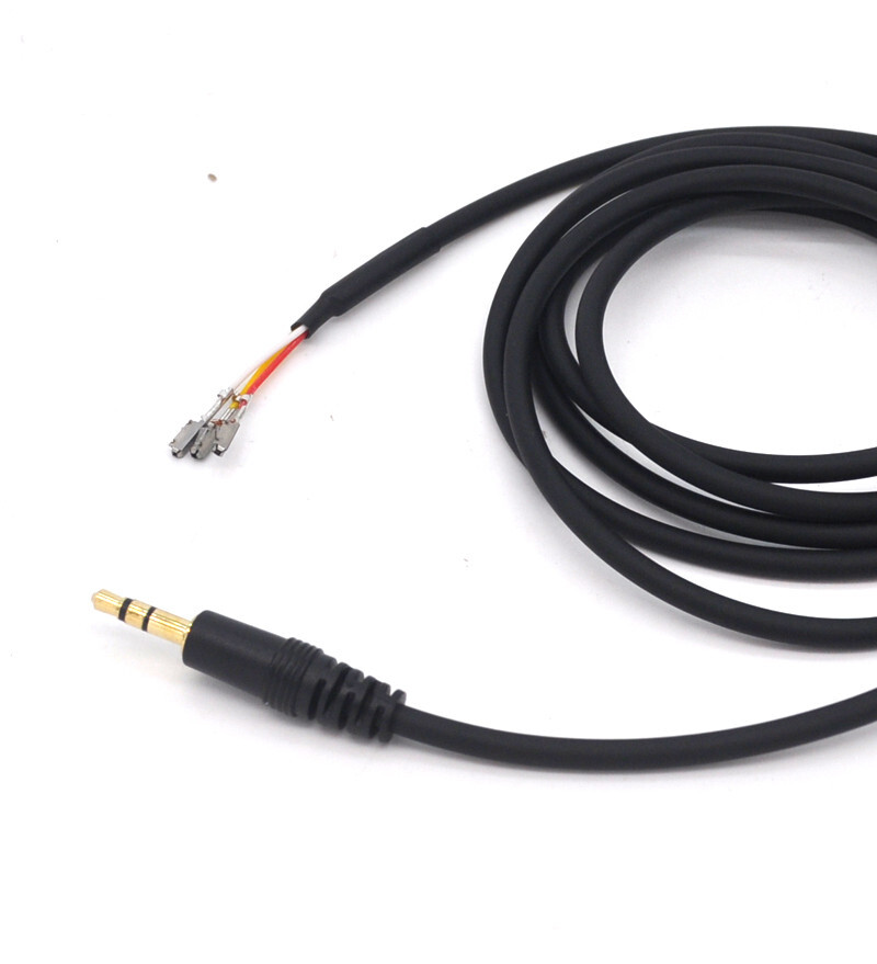 AUX input cable mp3 music in adaptor For BMW E60 E61 E63 E90 M3 M5 M6