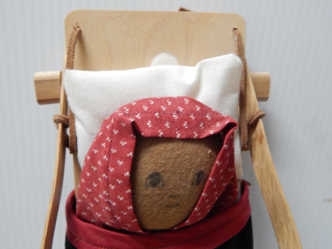 VINTAGE CHIPPEWA / OJIBWE TOY / DOLL SIZED CRADLEBOARD - BEADED + NICE COND