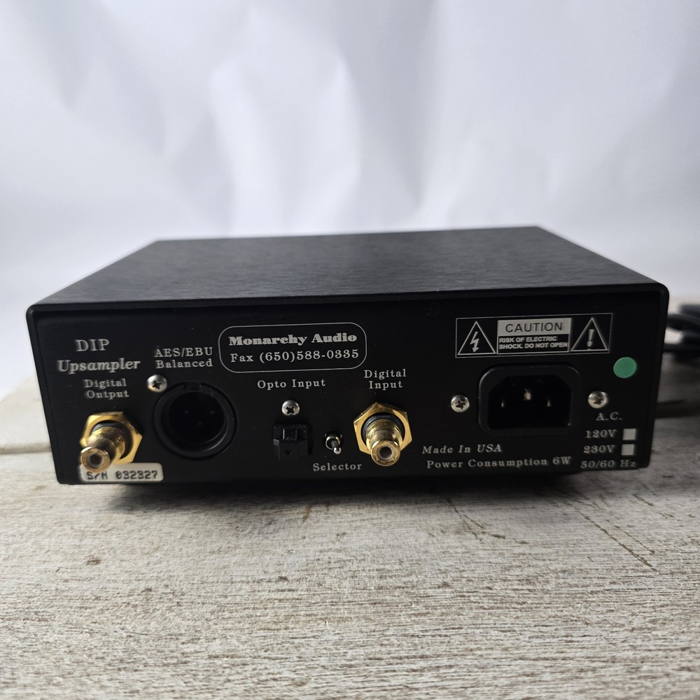 Monarchy Audio Digital Interface Processor Upsampler DIp 48/96 PARTS AS IS