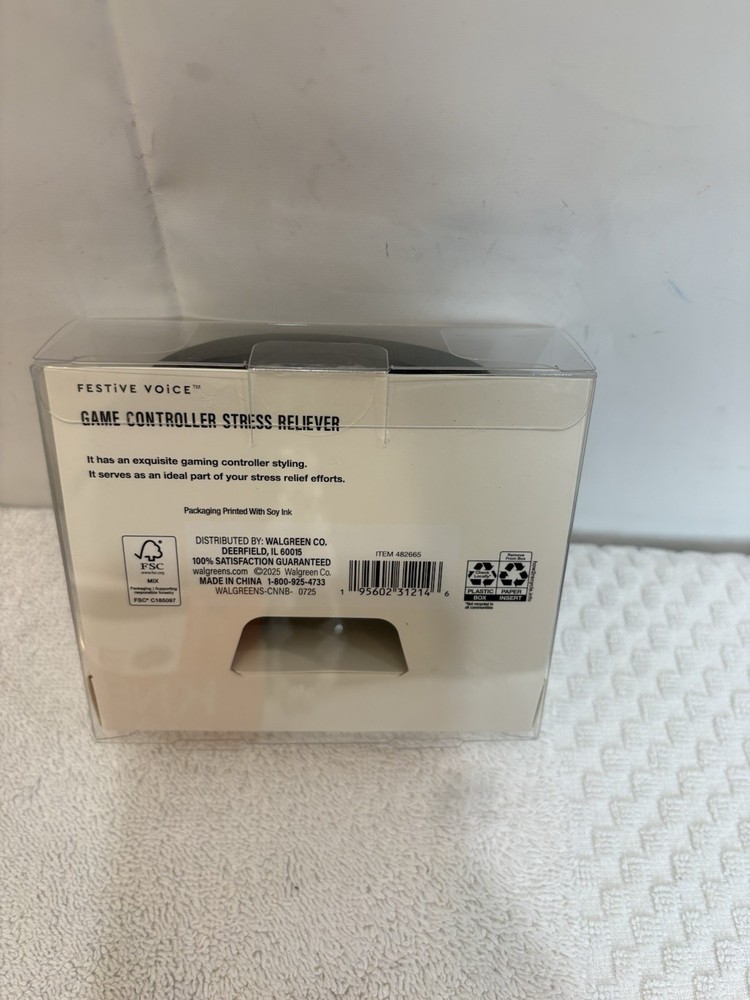 FESTiVE VOiCE™GAME CONTROLLER STRESS RELIEVER