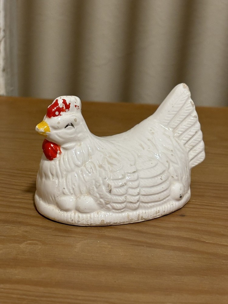 Ceramic Rooster Chicken Hen Rustic Country Decor White Red