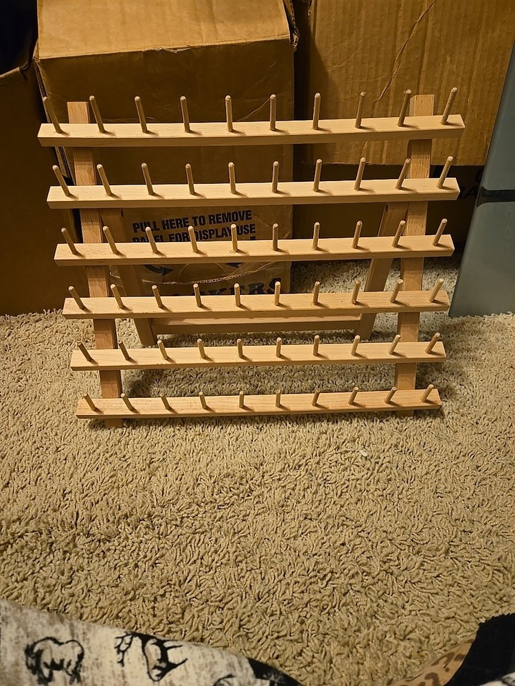 Wooden thread spool rack
