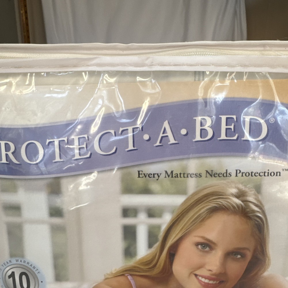 Protect-A-Bed Allerzip Smooth Waterproof Mattress Protector King SIze