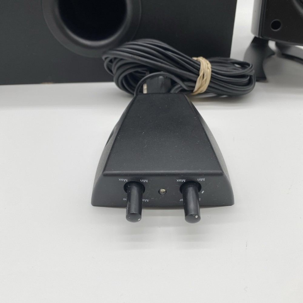 Klipsch ProMedia 2.1 THX Certified Computer Speaker System, Subwoofer, Grills