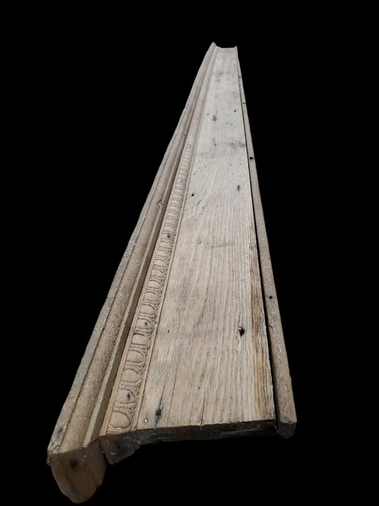 Oak Pediment W/ Egg & Dart Trim *GAM0147