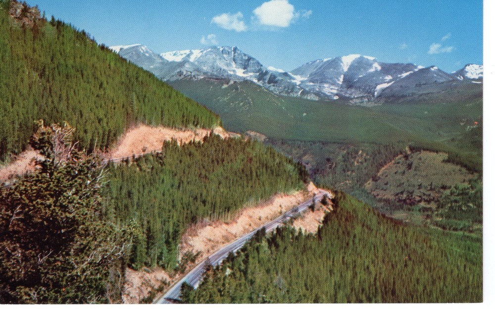 SWITCHBACK ON TRAIL RIDGE ROAD - PC3977