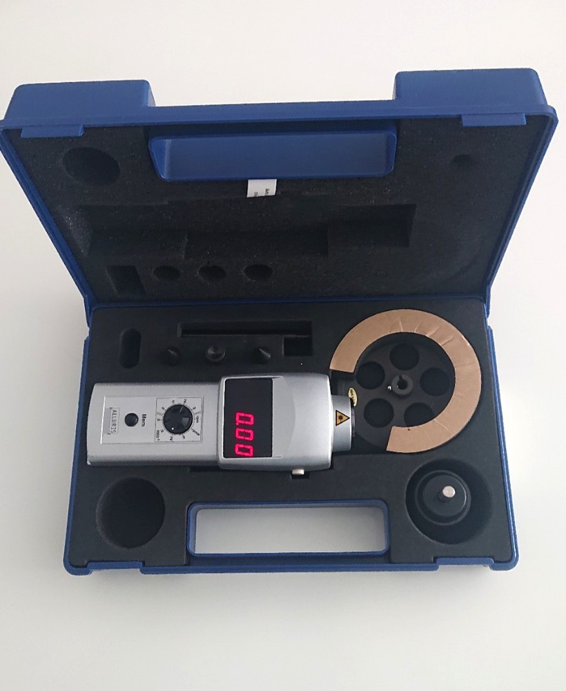 Digital Handheld Speedometer ALLURIS SMT 510