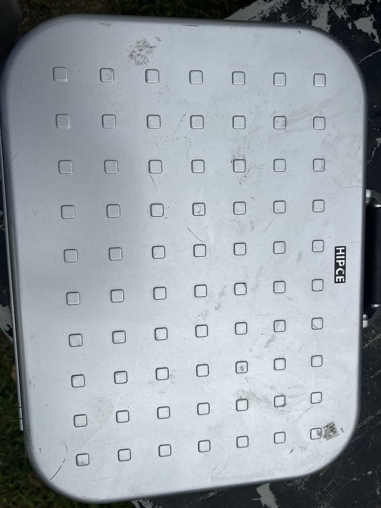 100 Plus CD ROMs Whole Case