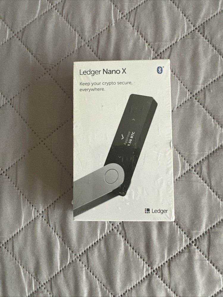 Ledger Nano X - Crypto Hardware Wallet - Bluetooth Compatible - New/Sealed