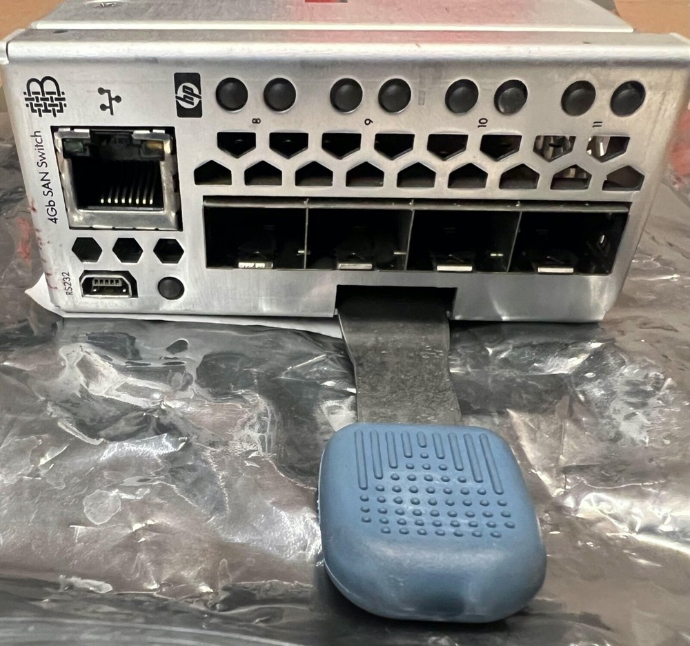HP 4GB SAN Switch A7534A (Switch ONLY)
