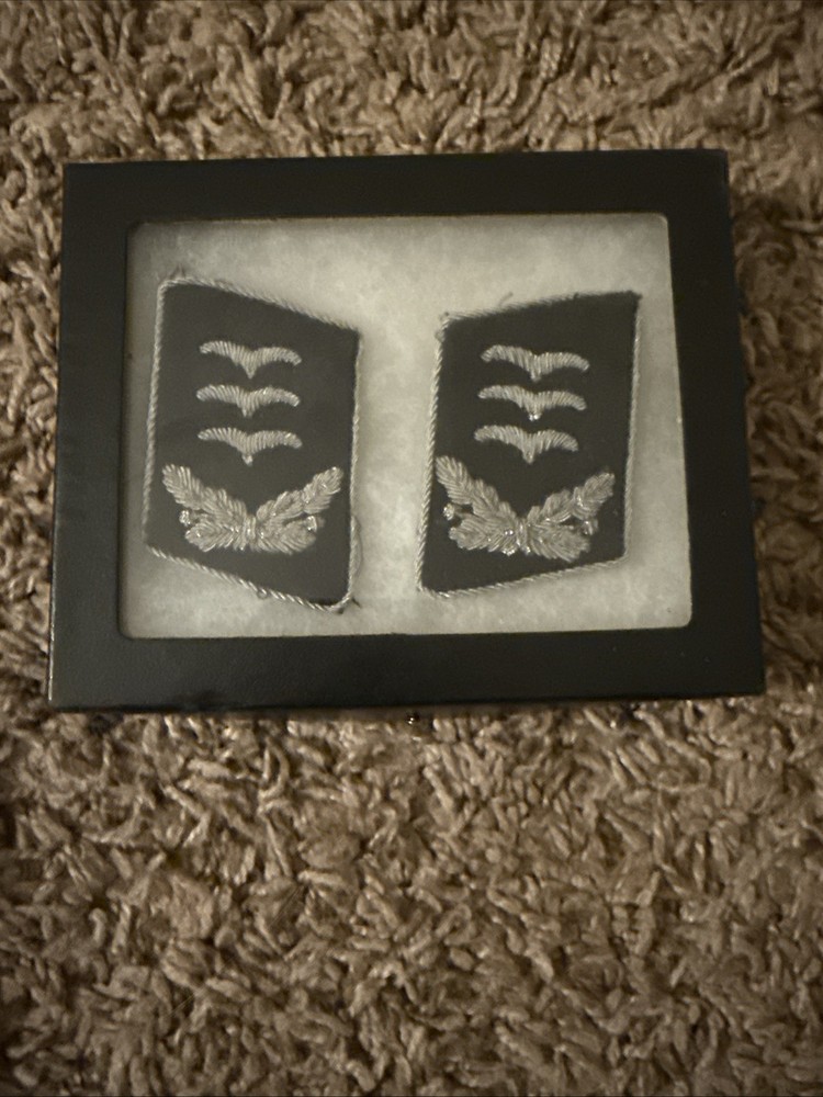 German Luftwaffe Captain Collar Tab Set WW2