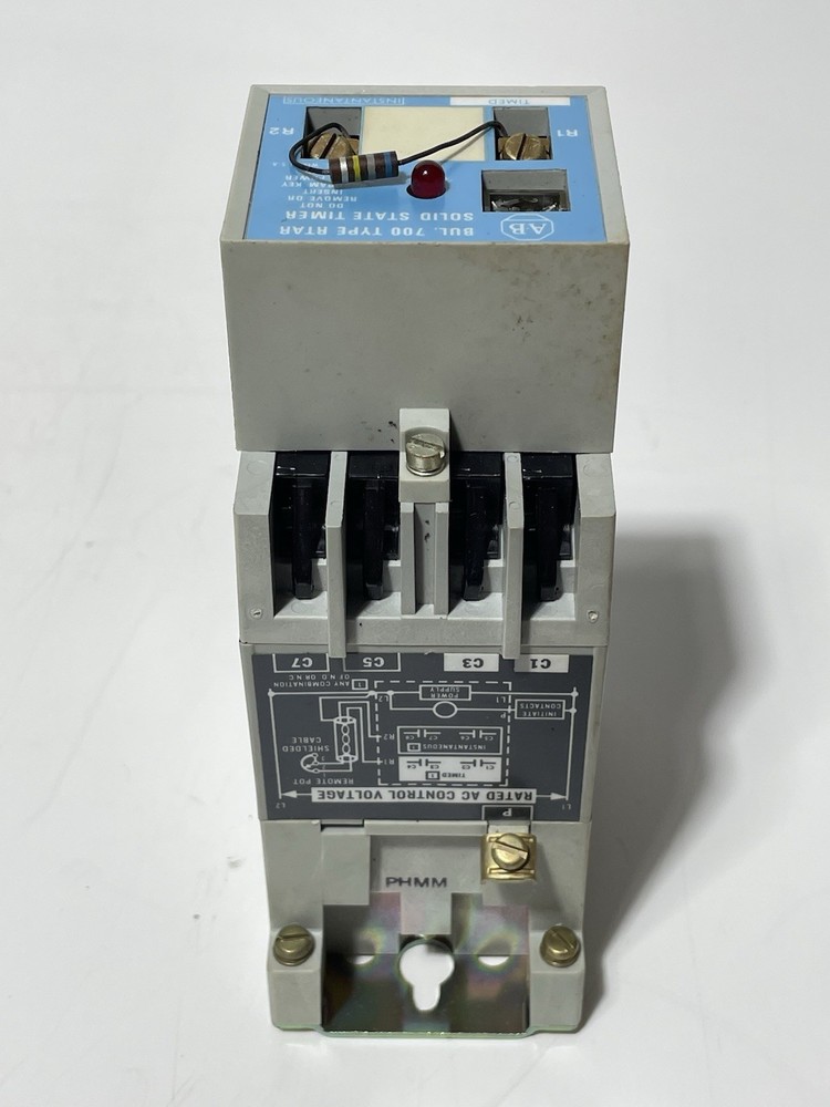 Allen Bradley 700-RTAR00M110A1 Solid State Timing Relay