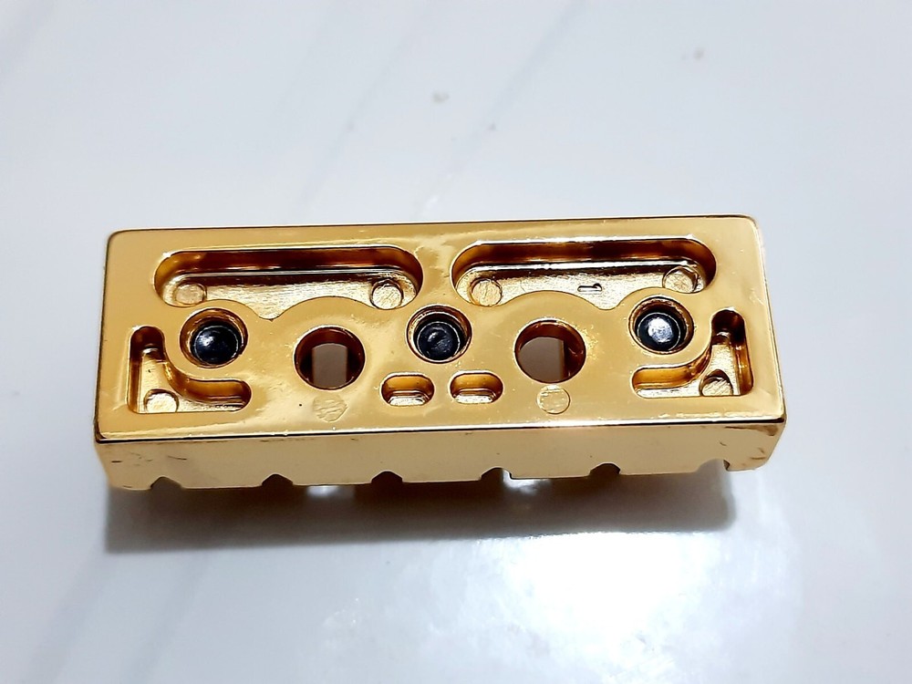 Ibanez 6 String Locking Nut TOP Screw 43mm Barless Type [2LN3YAA007] in