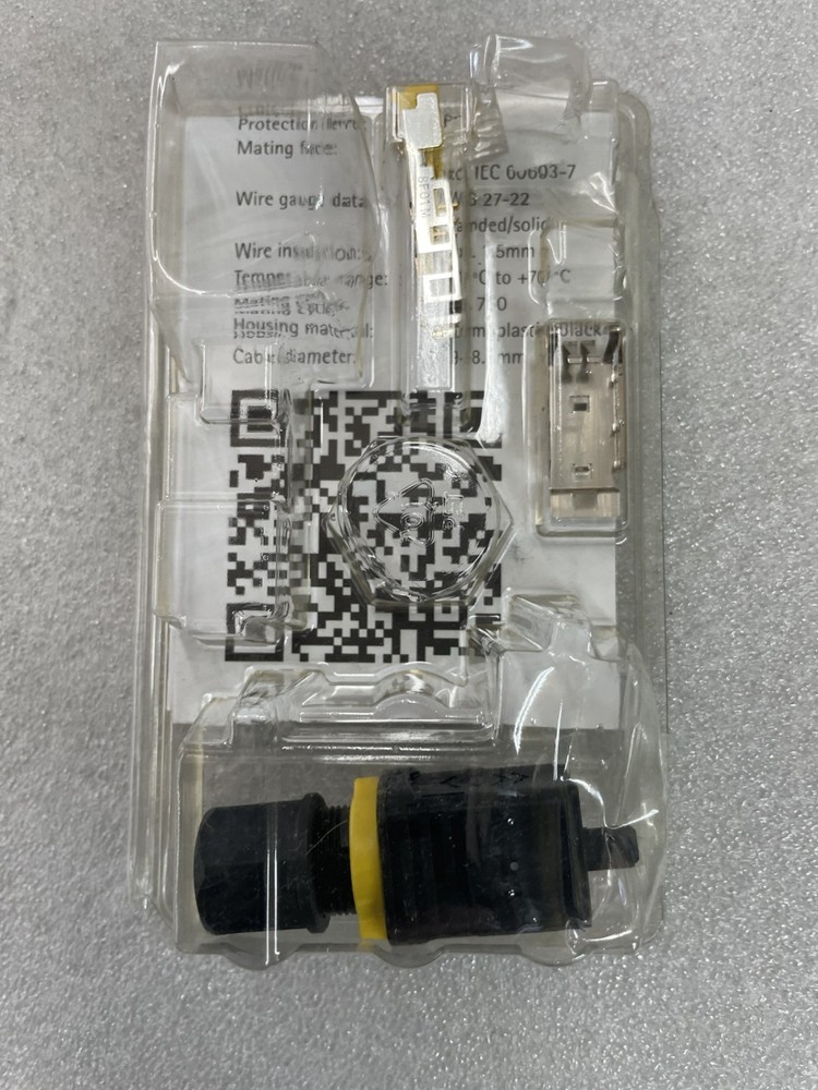 AXIS 39680 RJ45 PushPull Connector/ (12) PRICED BY EACH