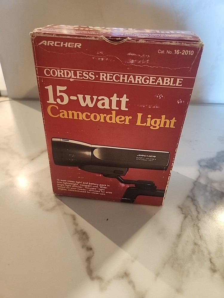 Archer 15 - Watt Camcorder Light, Cordless & Rechargeable