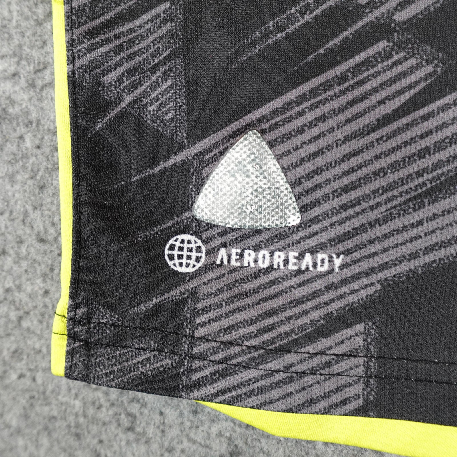 Columbus Crew Jersey Youth Boys Small 26 Black MLS Soccer Adidas 2023 2024 Away