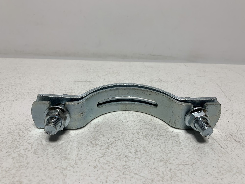 Caddy EZ Riser-CQ512 3" IP Pipe Clamp