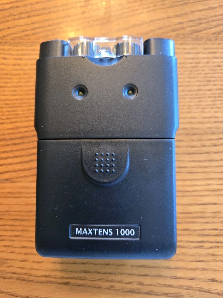 MAXTENS 1000 TENS Unit with Case