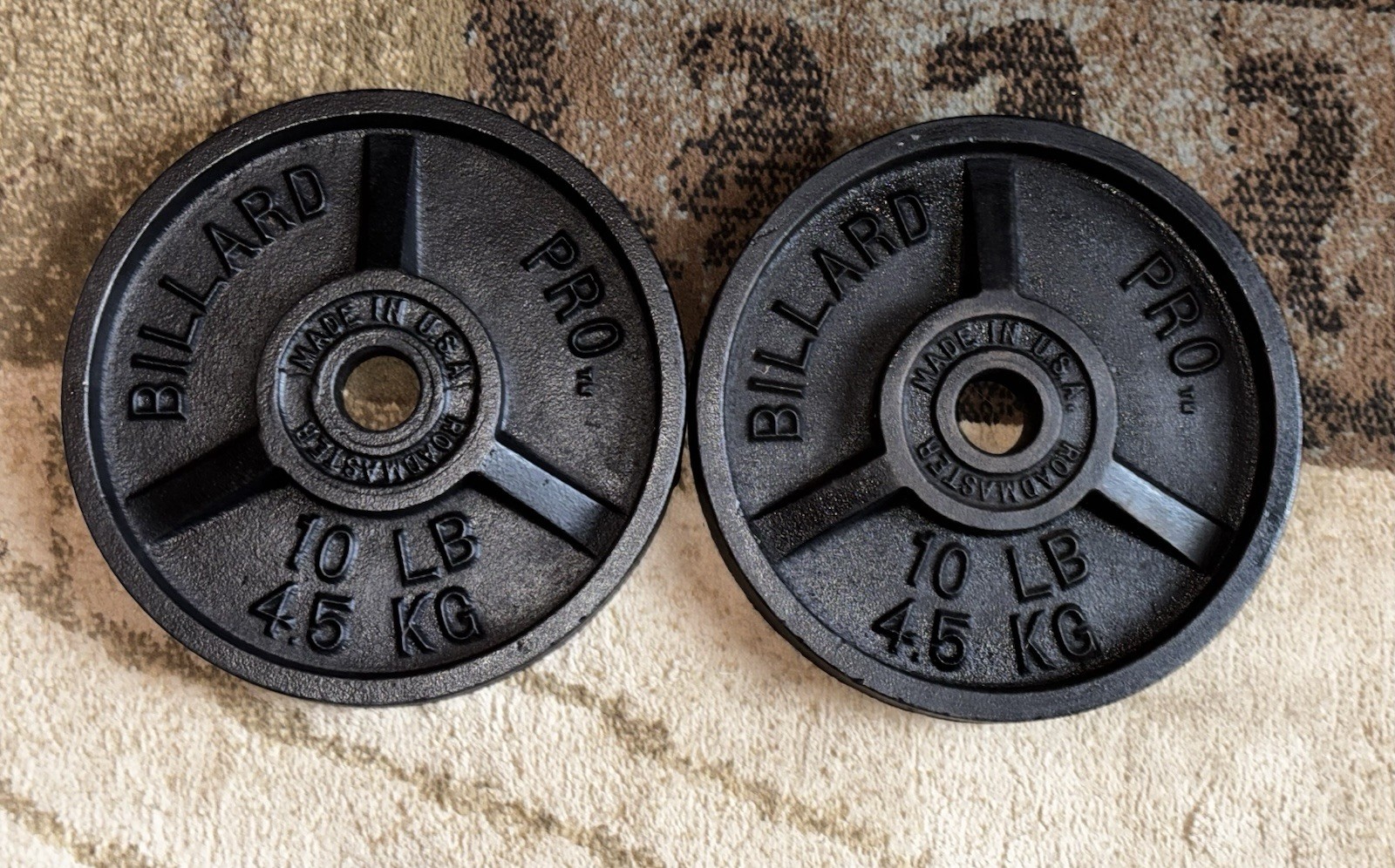 Vintage BILLARD Pro RoadMaster Barbell (2) 10lb Weight Plates 20lbs Made In USA