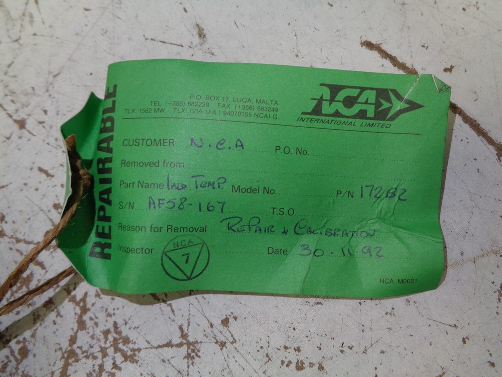 LEWIS ENGINEERING AIRCRAFT MJ-4 TEMPERATURE INDICATOR 172B2