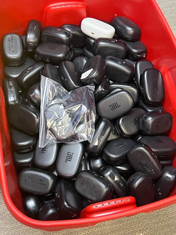 JBL ENDURANCE PEAK 3 True Wireless Bluetooth Earbuds-WHITE