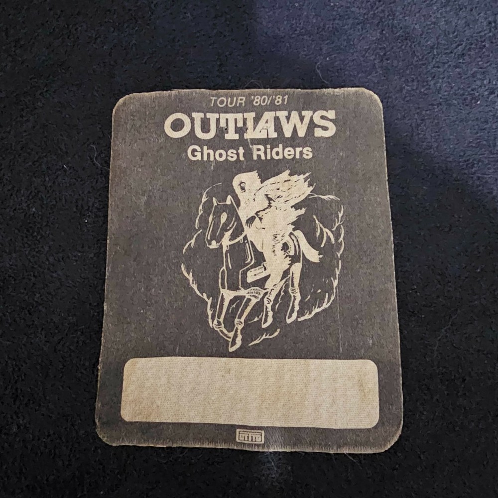 Outlaws Used Satin Pass 1980 + SIgned