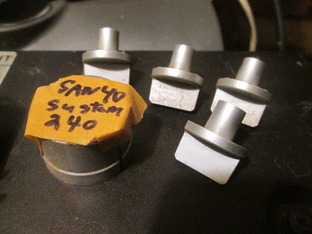 Sanyo knob set System 240 and more