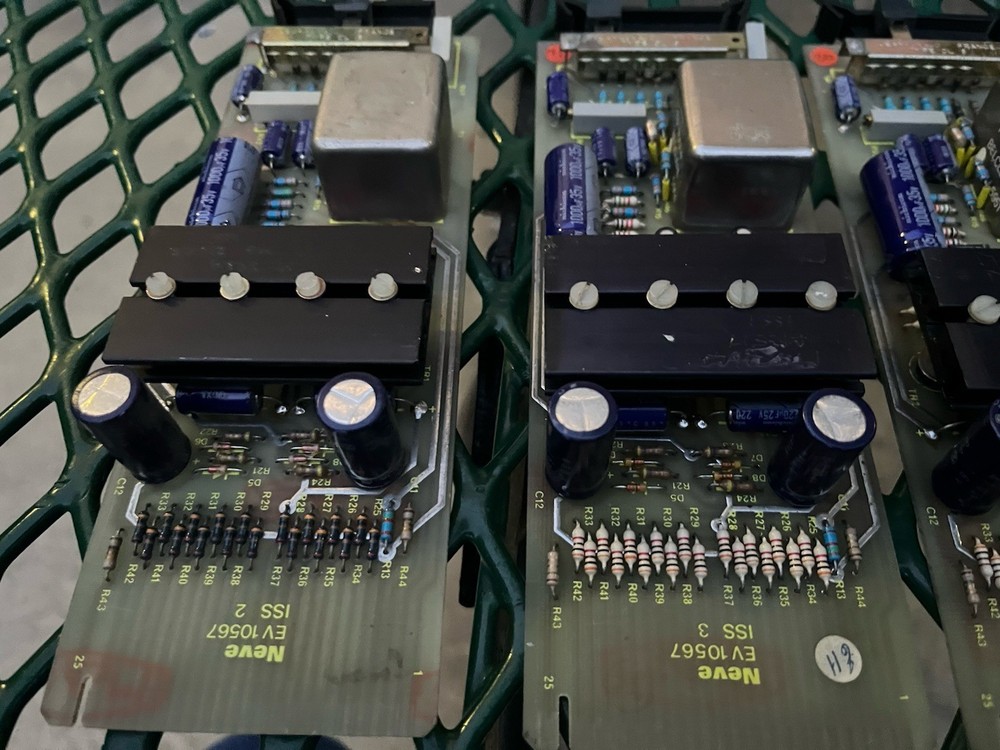 NEVE ev the ev 10567 is 2 & iss3 AMPLIFIER modules
