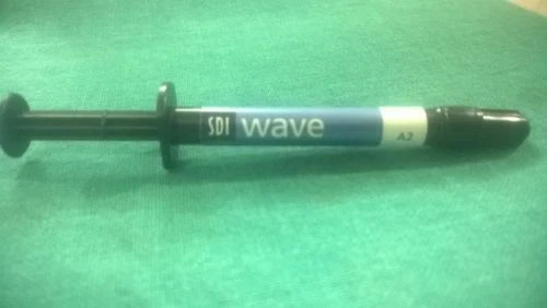 SDI Wave Syringe Fluoride Releasing Flowable Composite Dental Material