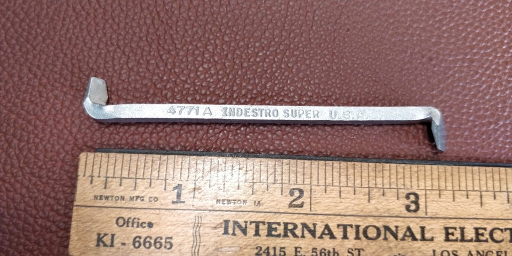 NOS 🇺🇸 INDESTRO Offset Screwdriver Pocket  4771A