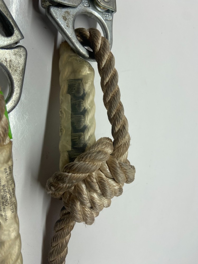 Buckingham Adjustable Lanyard 3-6 Ft, #9VV2A26