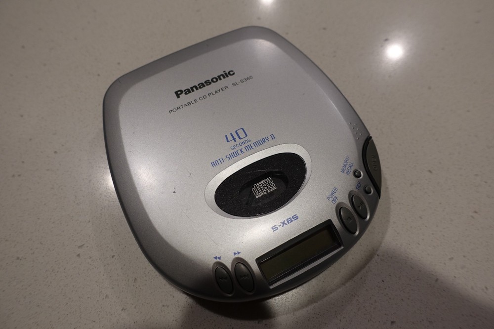 Panasonic Personal CD Player SL-S360 -Tested Working