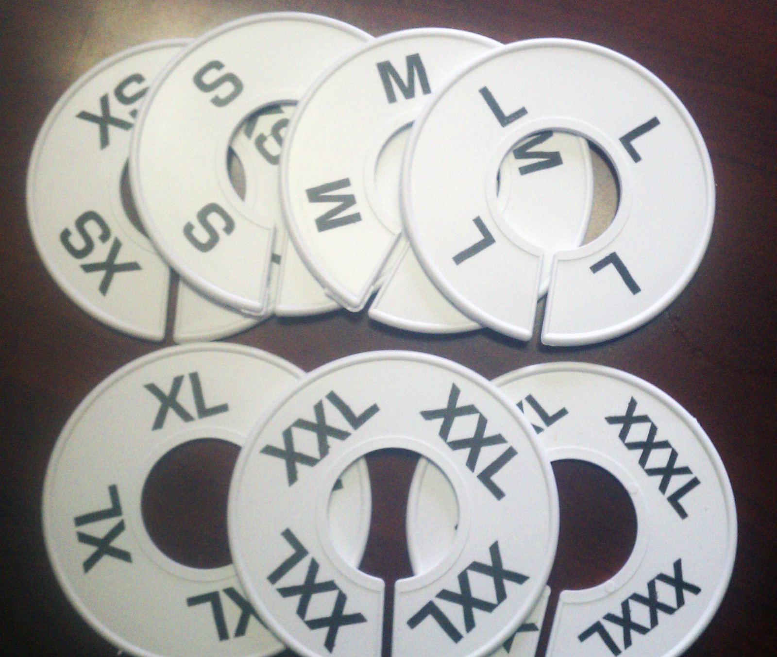 XS-XXXL Clothes Closet Hanger Rack Size Dividers Round