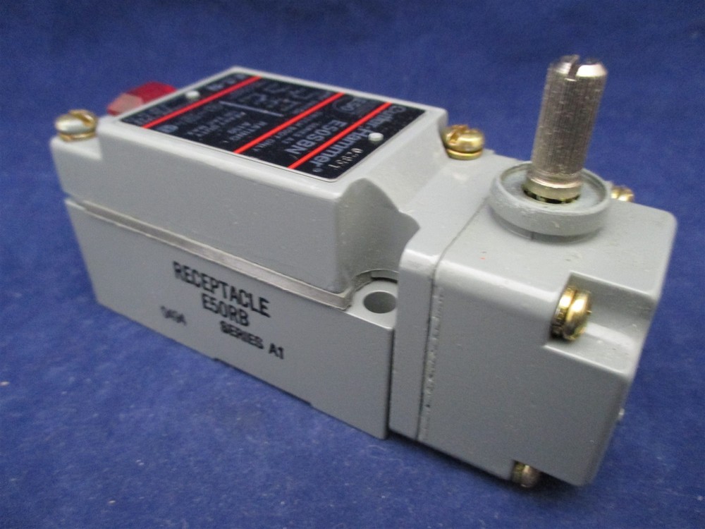 Cutler-Hammer E50BNR1 Limit Switch new