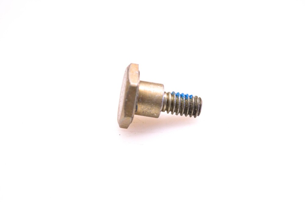 OMC 322781 Shoulder Screw NOS