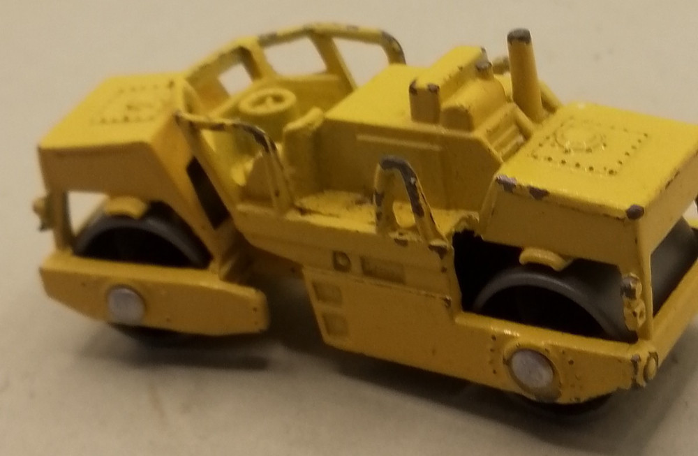 Unbranded yellow Road Roller