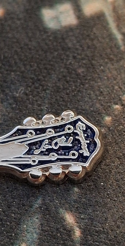 Tommy Thayer Epiphone Guitar Necklace