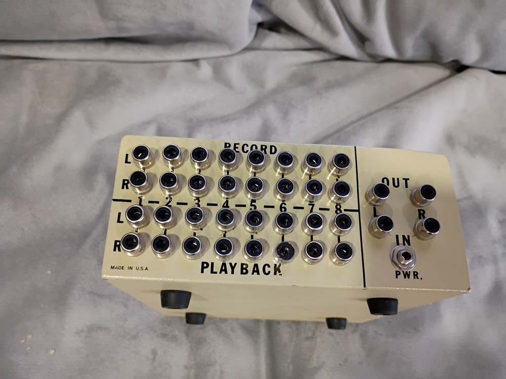 Vintage 8 Channel Analog Audio Switching/Routing
