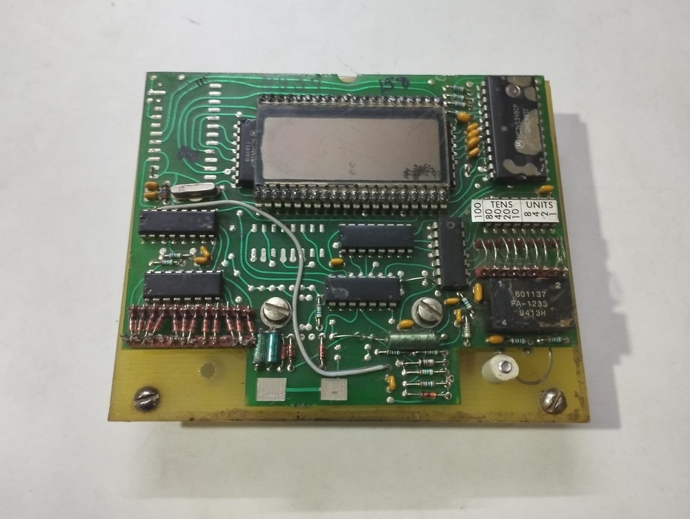 ALTRONIC PTO-2100 DIGITAL TACHOMETER