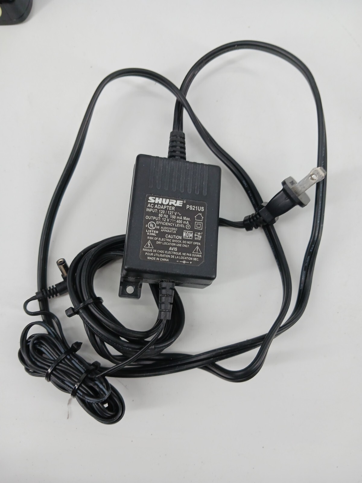 Shure Wireless Microphone Headset System 2 Pair Headset Transmitter Charger H10