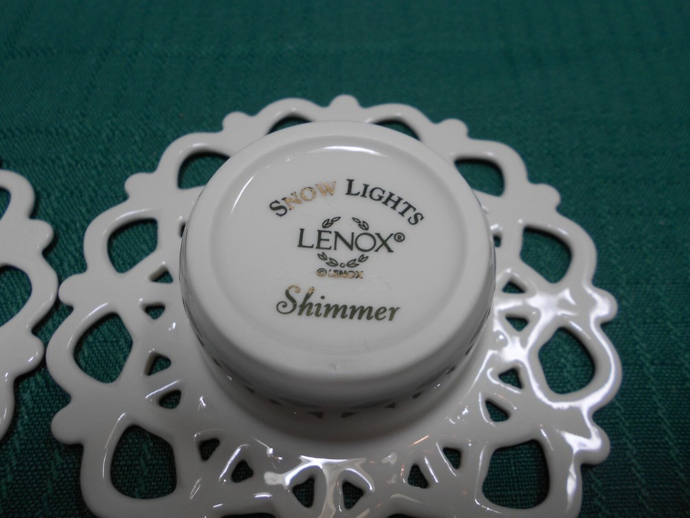 Lenox 2 Tealight Holders Snow Lights Shimmer