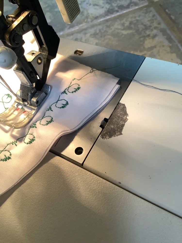 PFAFF Creative 1473 CD Sewing Machine