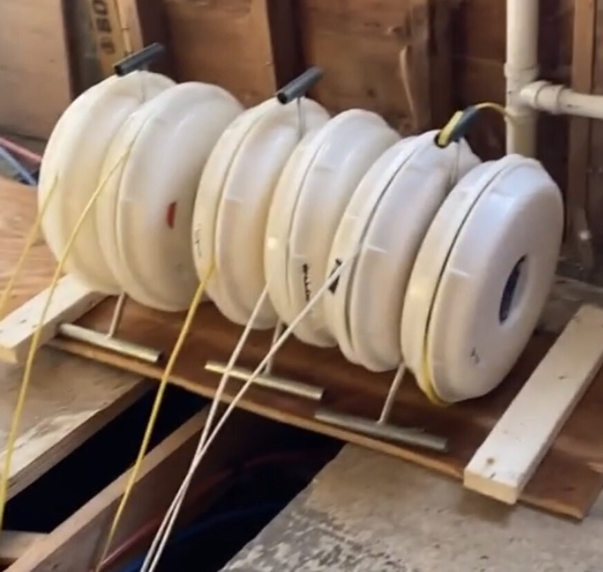 Wire Wheel® 415D NM cable dispenser - electric wire spinner - wire dispenser